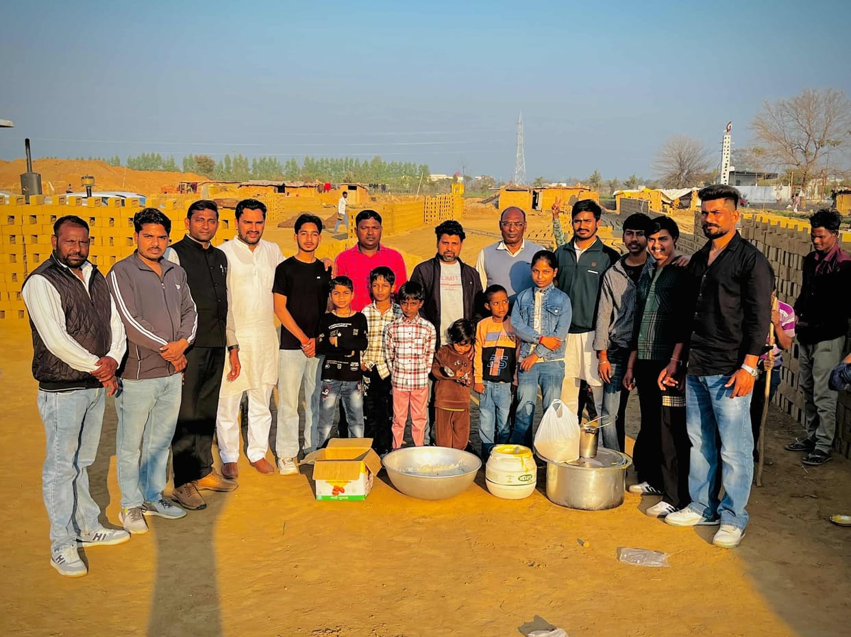 Roti Diwas was celebrated at the bus stand and kiln.
