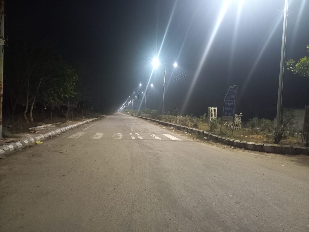 Lights installed from Kosli Road to the railway station