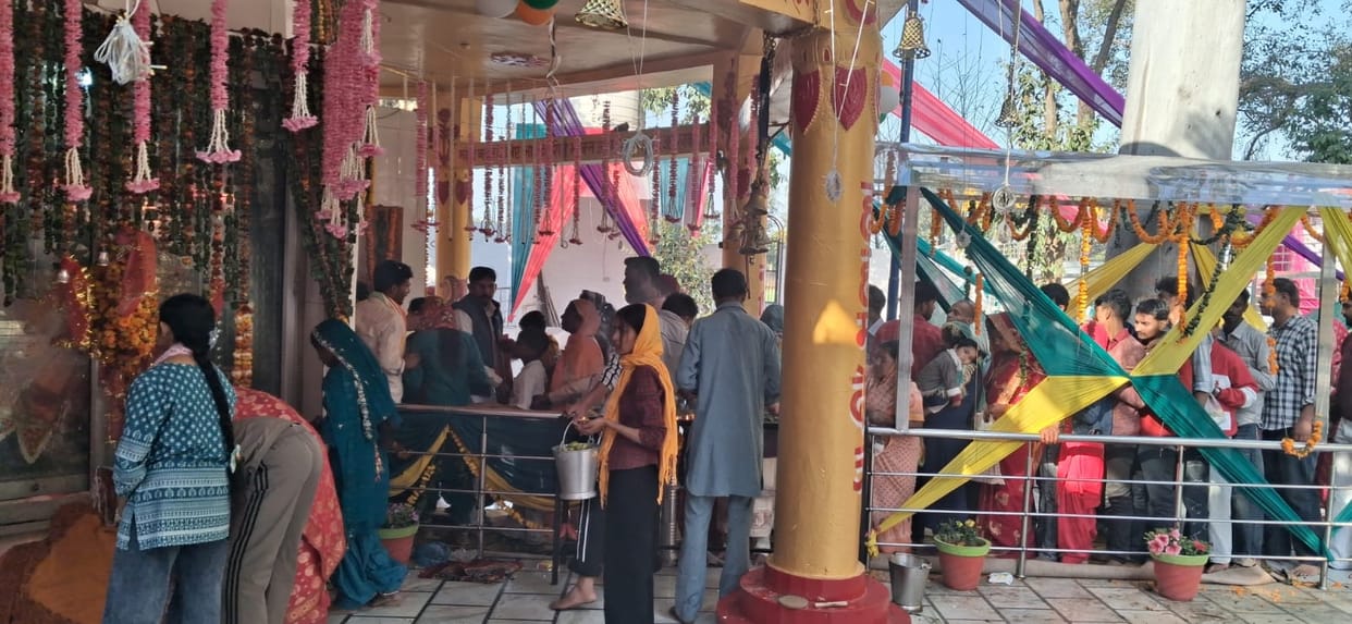 The Shiva temple resonated with the chants of Har Har Mahadev