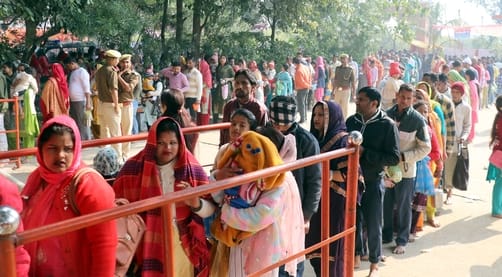 Devotees gathered for Jalabhishek in Shiva temples