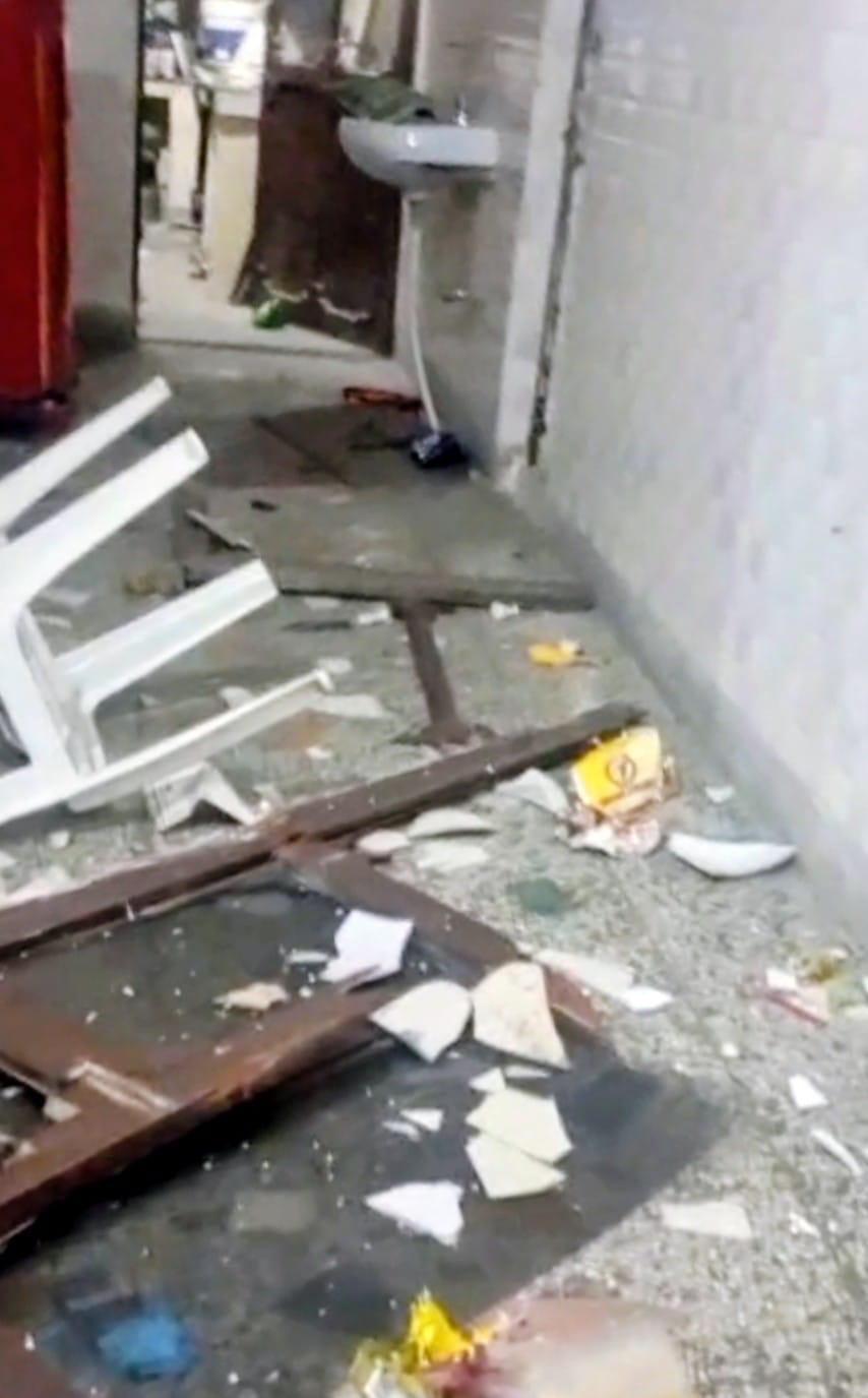 Explosion during cylinder replacement in Bassi, mother and son injured