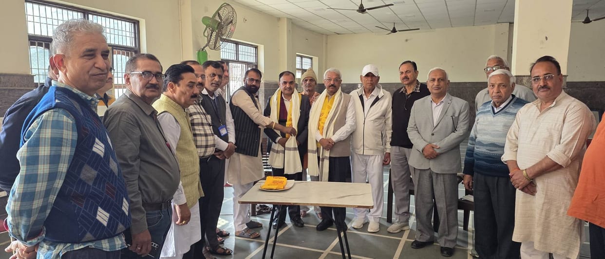 A meeting was held regarding the election of Gaud Brahmin Vidya Pracharini Sabha.