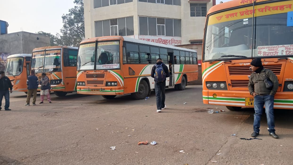mainpuri news roadways buses