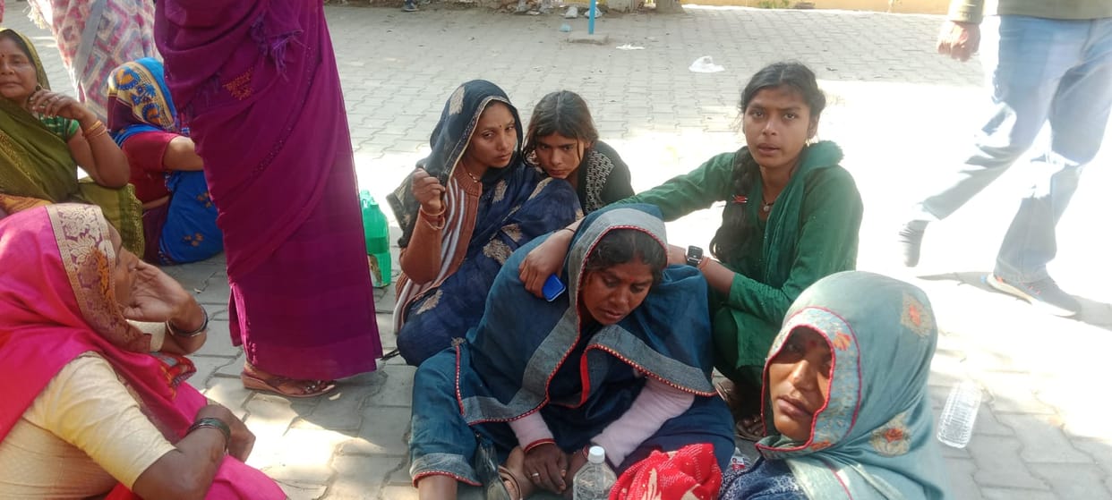 mainpuri news fisher man body found