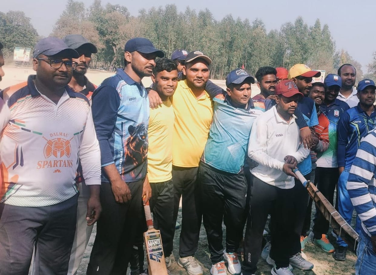 Bahraich and Basic Education teams won the league match.