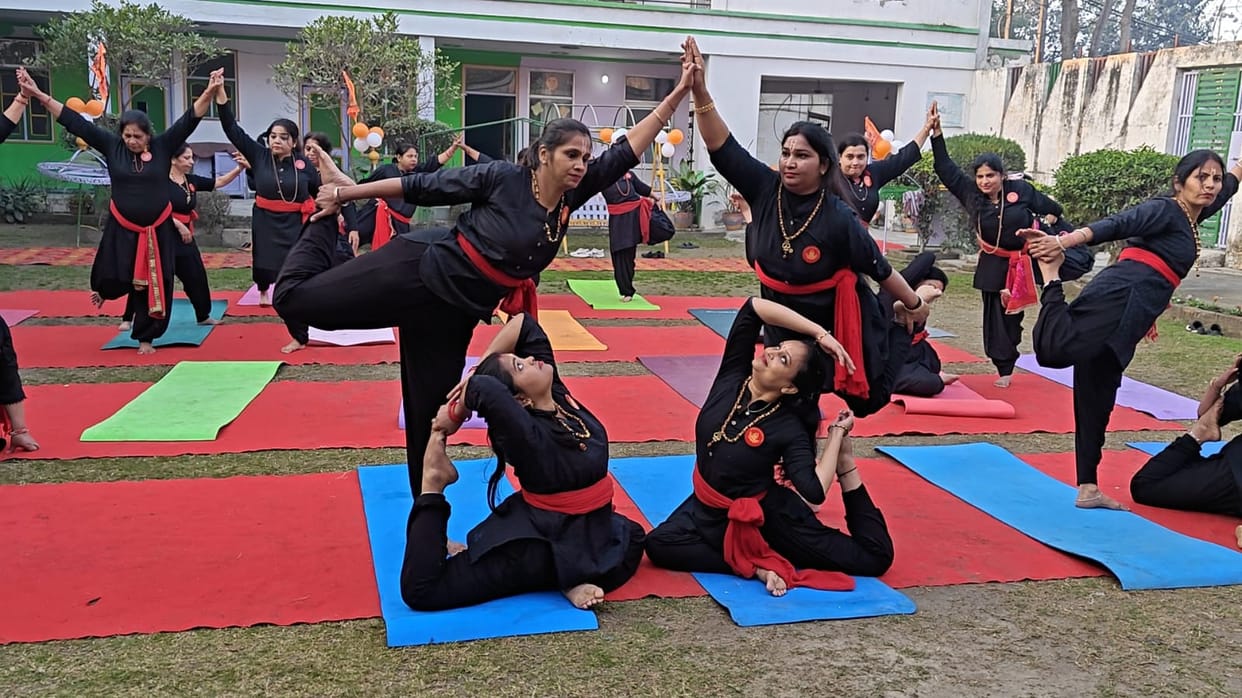 Yoga teachers performed asanas to Shiva hymns.