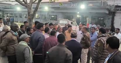 Bihar News : DMCH patient death due to doctor negligence