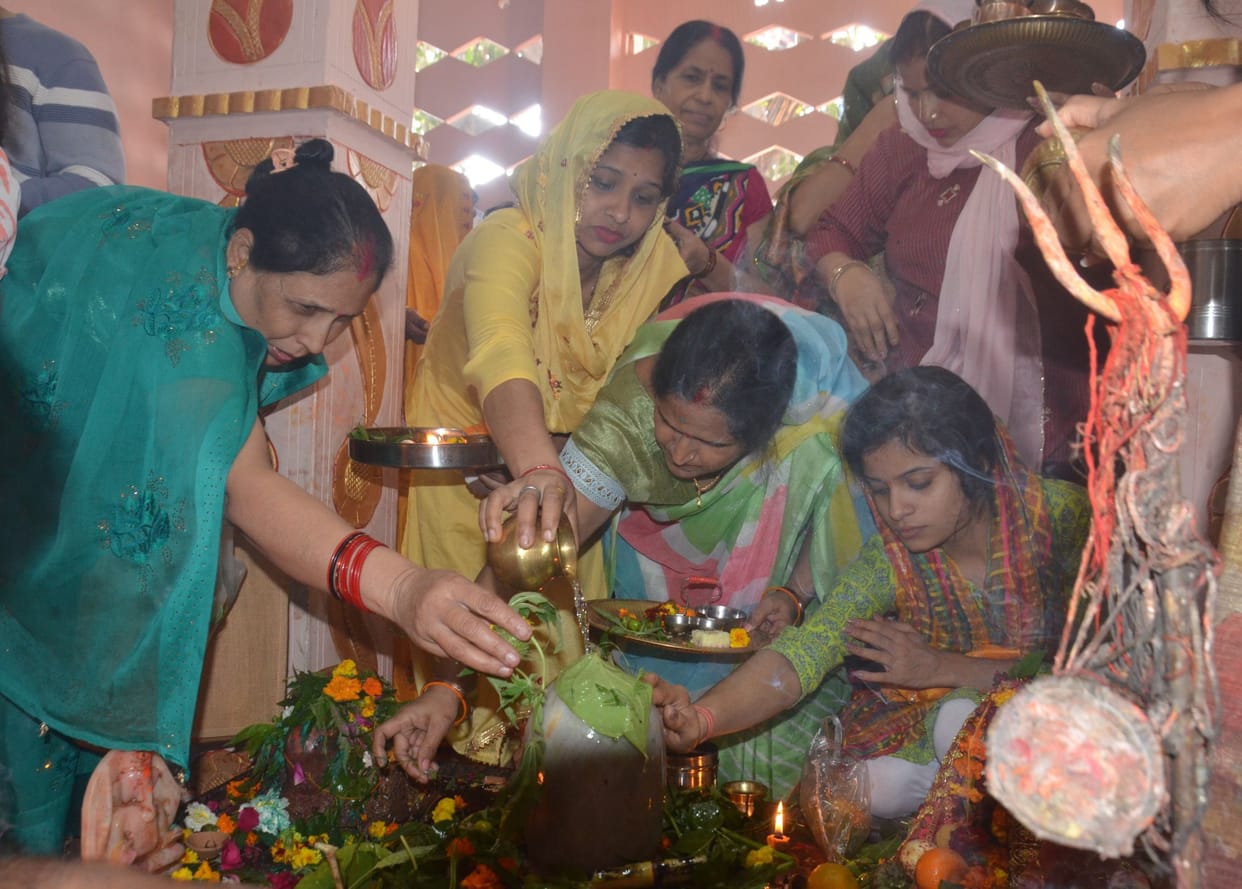Faith in the refuge of Shiva, Har Har Mahadev echoes