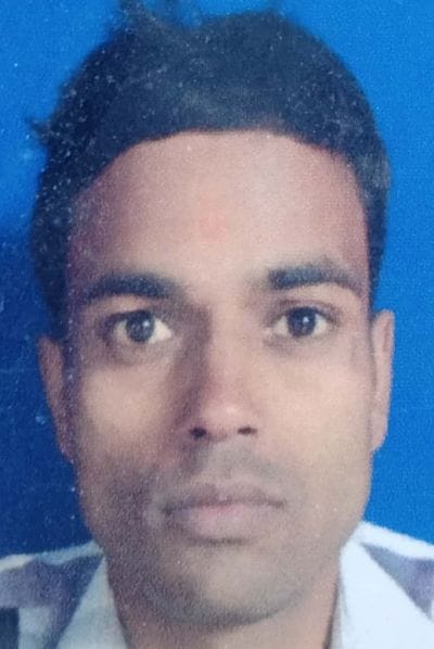 Bike rider Kanwariya dies in collision with vehicle, two companions injured