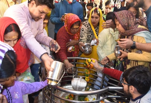 The Ganges of faith flowed in Shiva temples, chants of "Bol Bam Jai Bam" echoed throughout the day.
