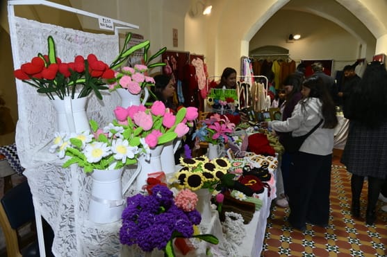 Ladies' Sadri and Woolen Suits are attracting women