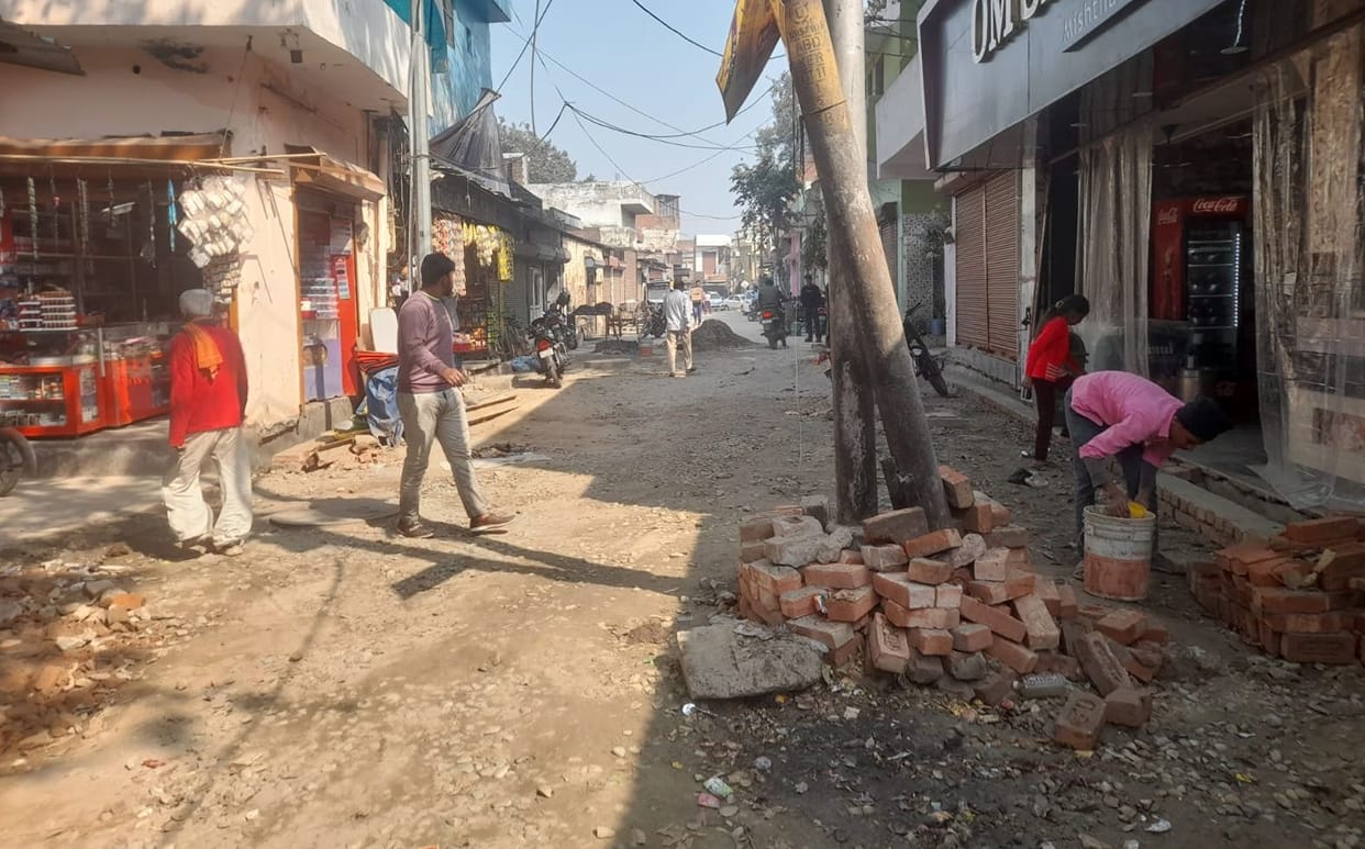 Roads were dug up for construction, forcing residents to change routes and grapple with traffic jams.