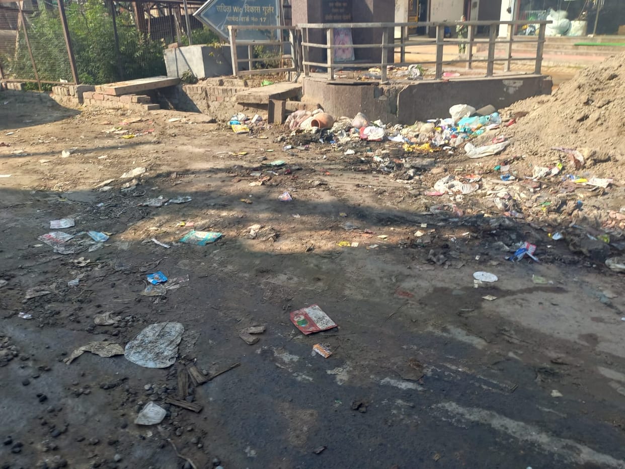 clarification will be sought from those who posted fake photos, nagar panchayat got the cleaning done at all three places.