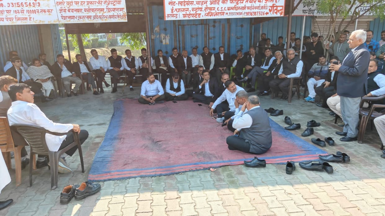 Lawyers and typists end strike after agreement, return to work