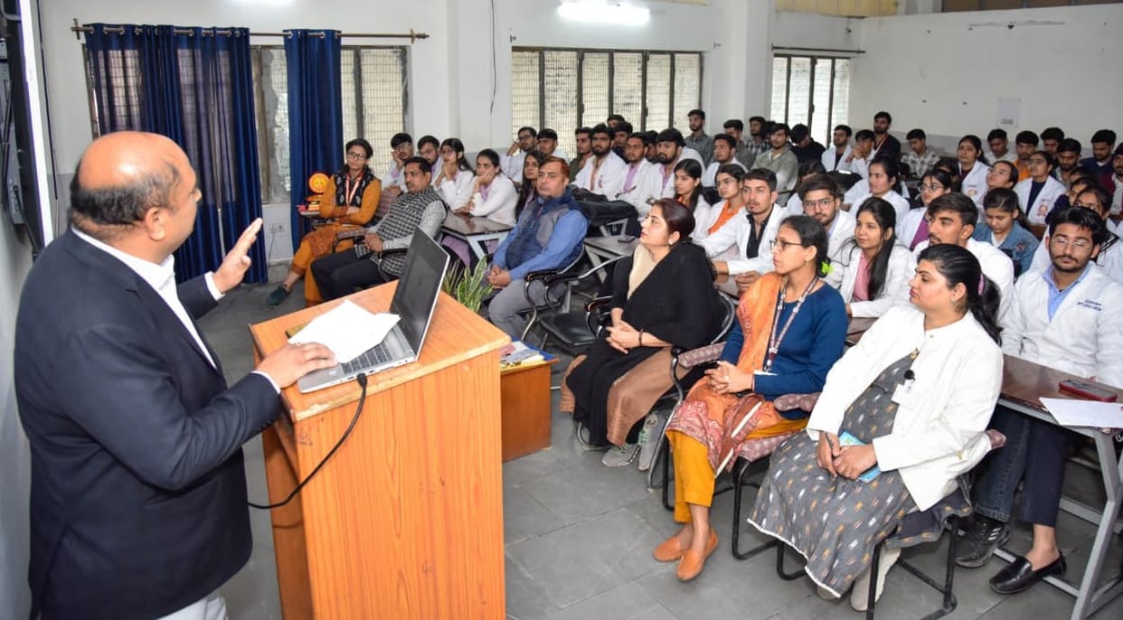 Smart tablets will be taken back from 10,400 students of class 10th and 12th in government schools in the district.
