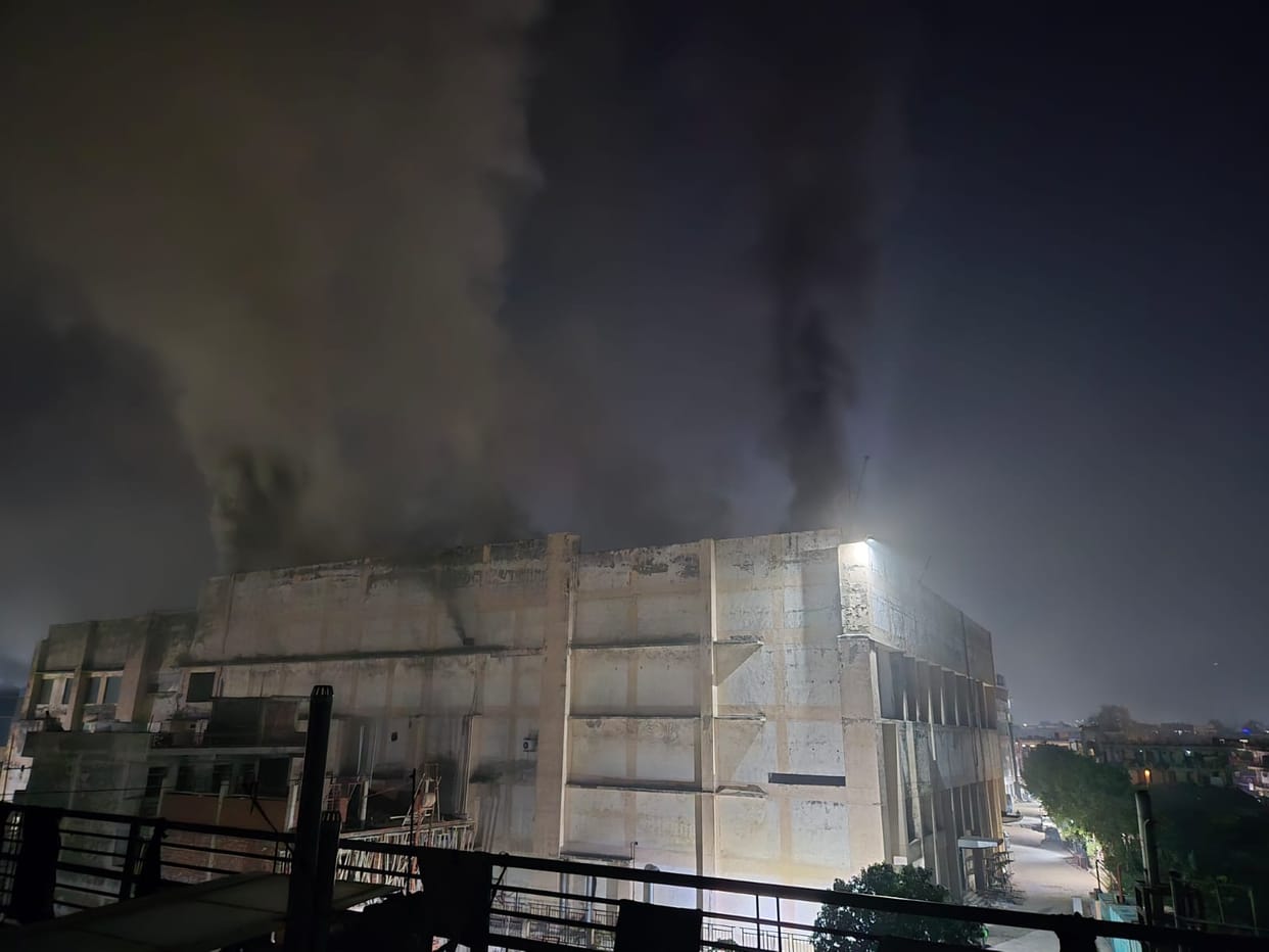 ire broke out on the second floor of Big Bazaar in Baddi, burning two cinema halls and a canteen, causing losses worth lakhs.