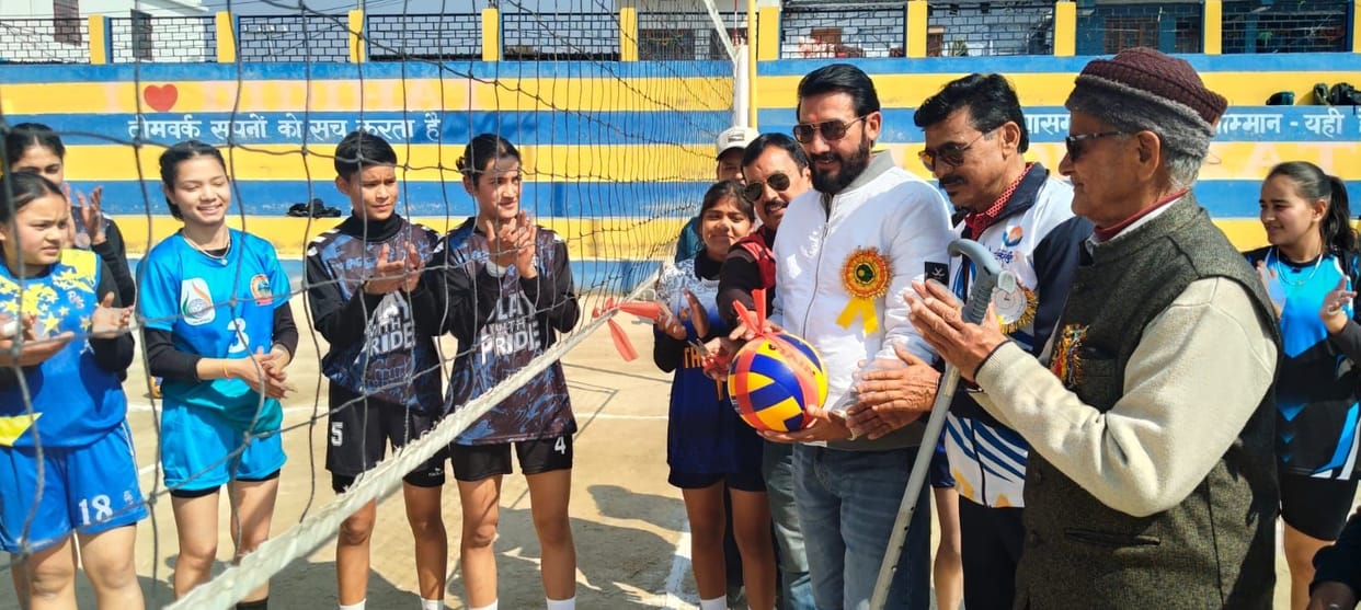 Didihat, Pithoragarh won the volleyball matches.