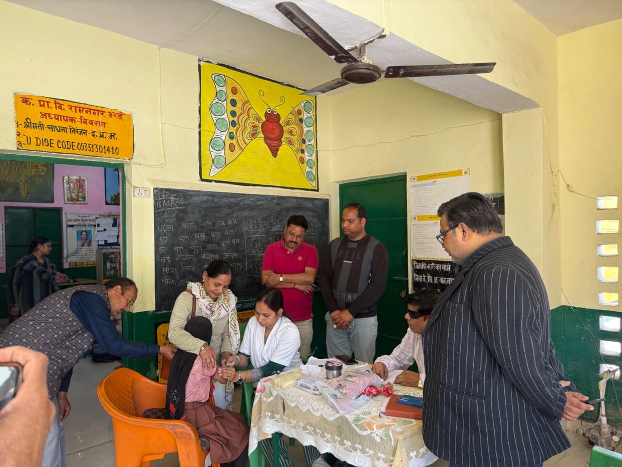 MR vaccine administered to 2255 children in 236 schools