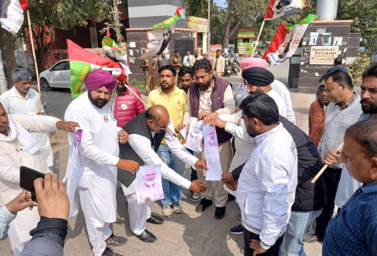 Farmers protest against India-US agriculture deal