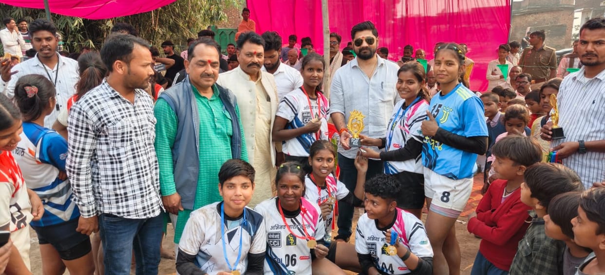Gorakhpur team became the winner, Maharajganj runner-up