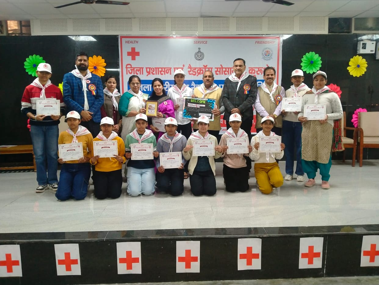Five-day district-level Youth Red Cross training camp concludes