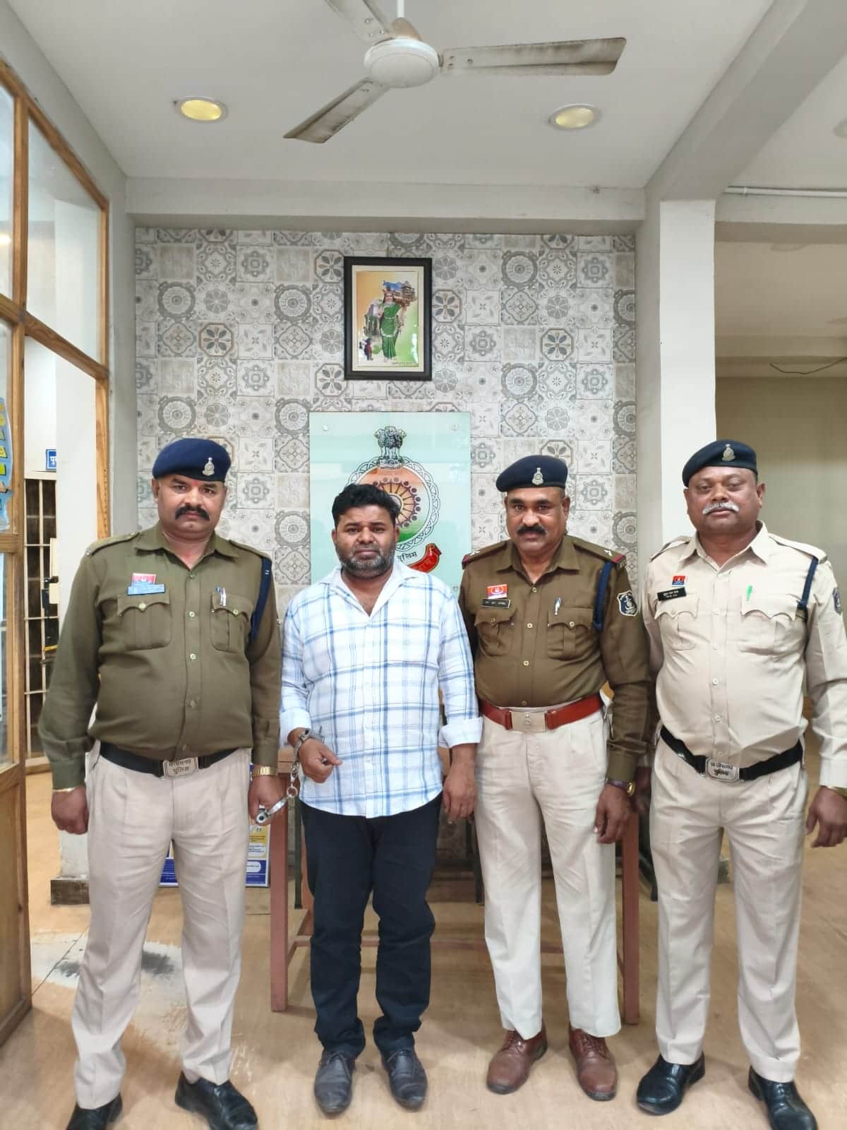 करोड़ों की धोखाधड़ी करने वाला आरोपी गिरफ्तार