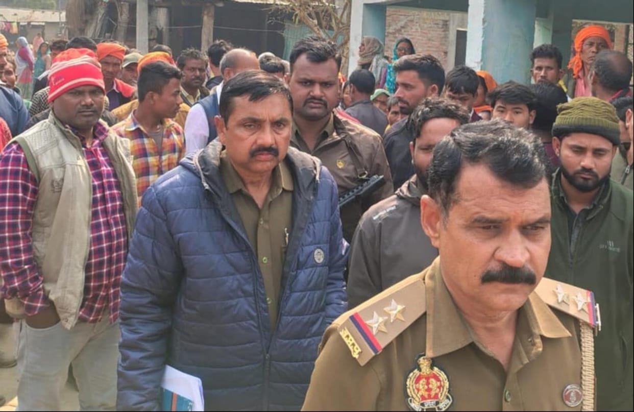 Katarniaghat: The elephant was chased back to the forest