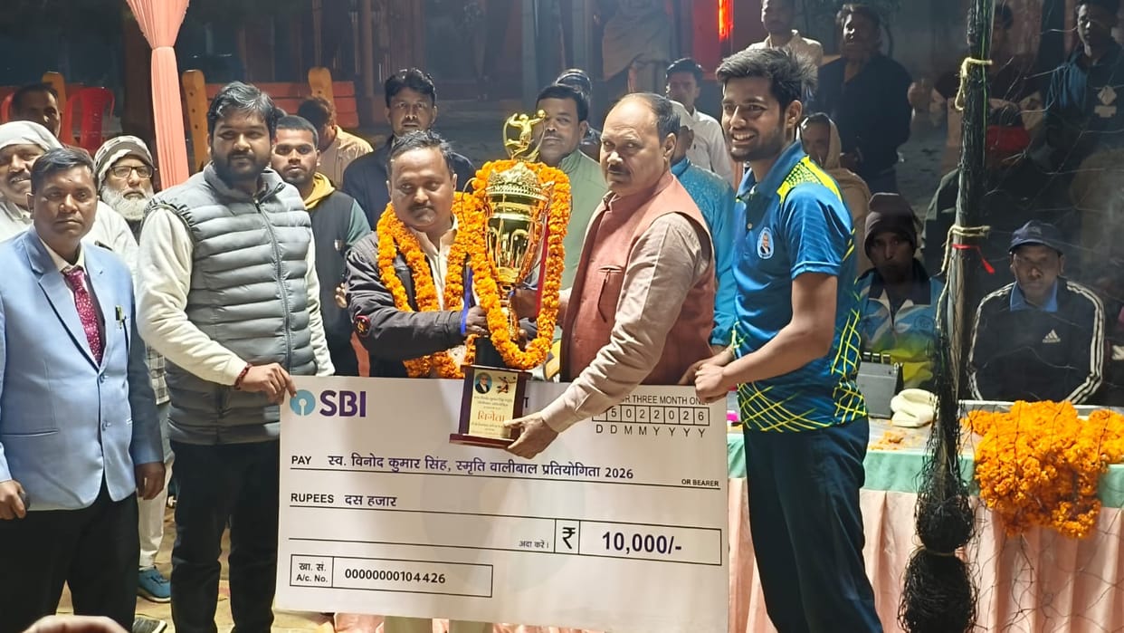 Ambedkar Club Lardonwar became the champion