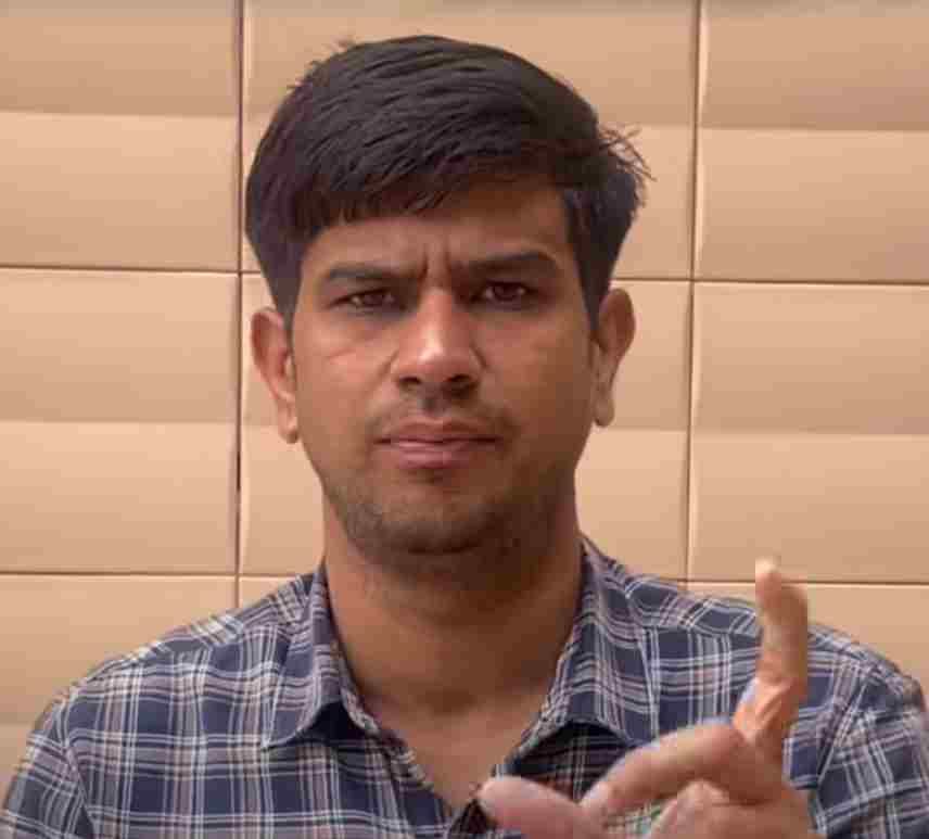 Six people including mountaineer Narendra, who was honored by the Chief Minister, were arrested.