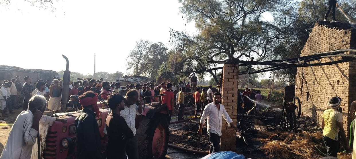 Buffalo burnt alive in cattle shed fire, loss of lakhs including tractor