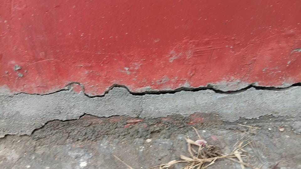 Claiming to be earthquake resistant, the foundations of the hostel and old age home cracked before they could even begin operation.