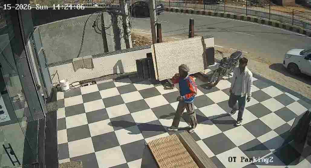 Demanded new Bolero from businessman, two criminals arrested