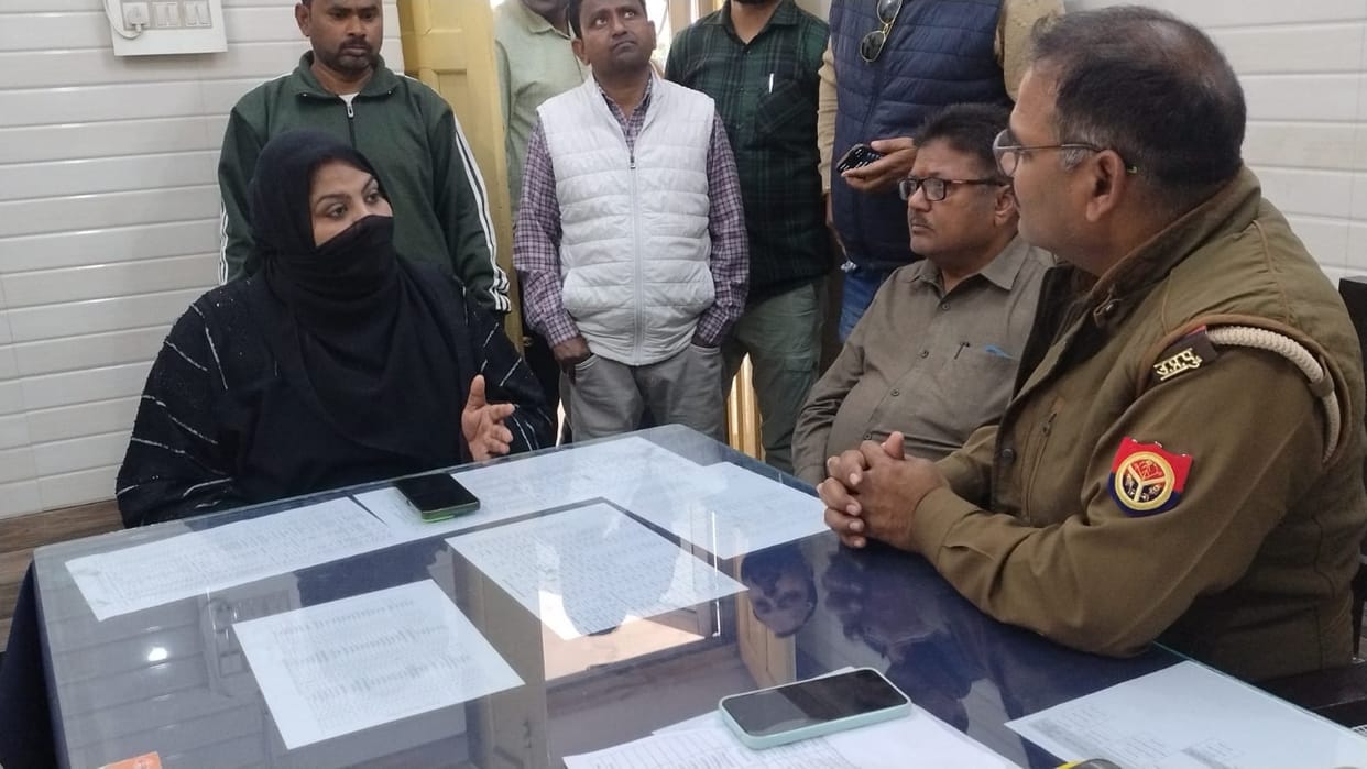 Councilor accused of misbehaving and hitting the revenue inspector with a shoe