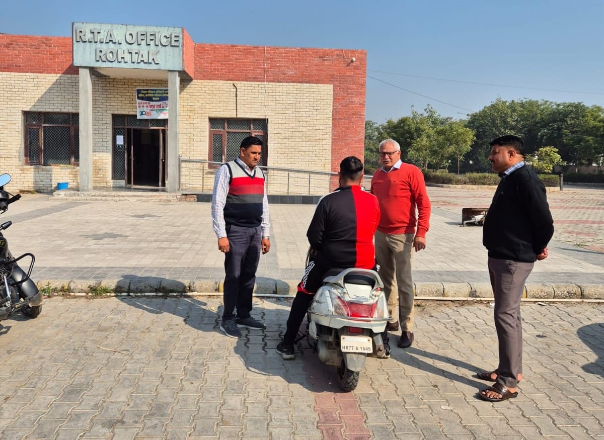 Drivers should follow traffic rules: Virendra Singh Dhull