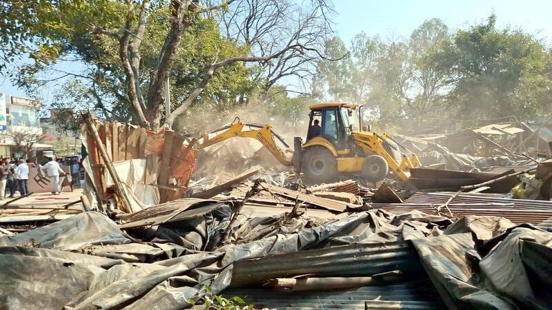 JCB used on 61 year old illegal occupation