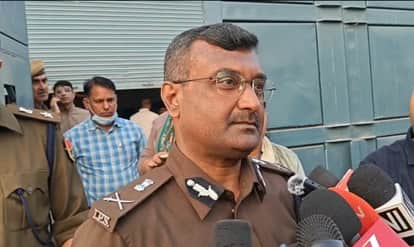 Bhiwadi News: Raid on illegal firecracker factories in industrial area