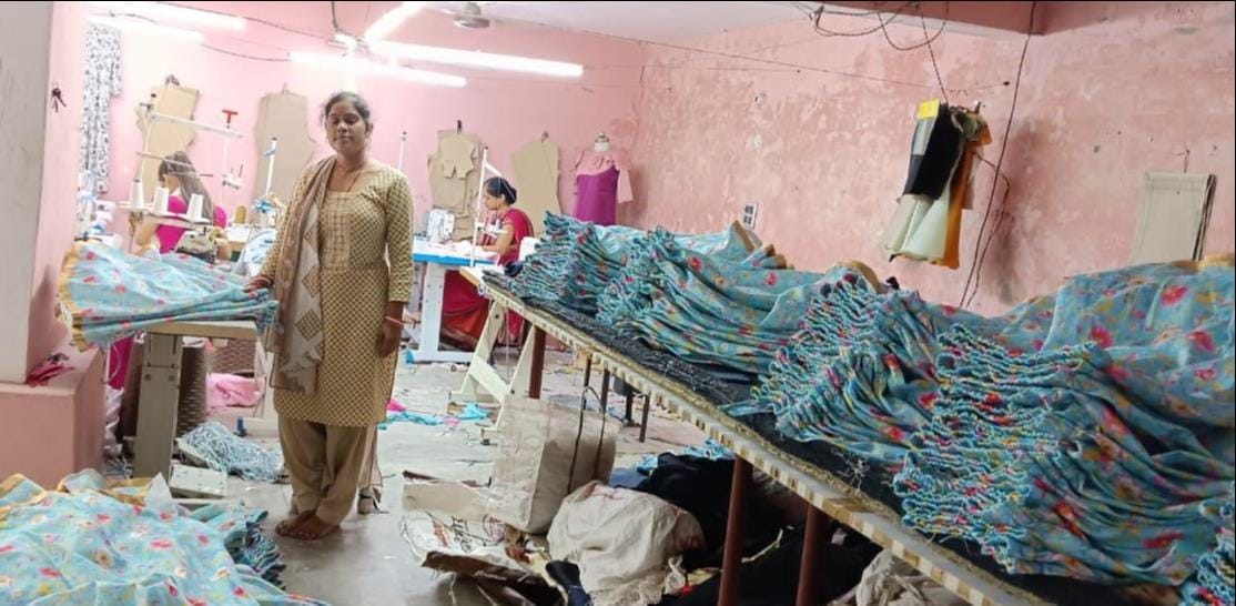 Clothes made by Pooja will get online market