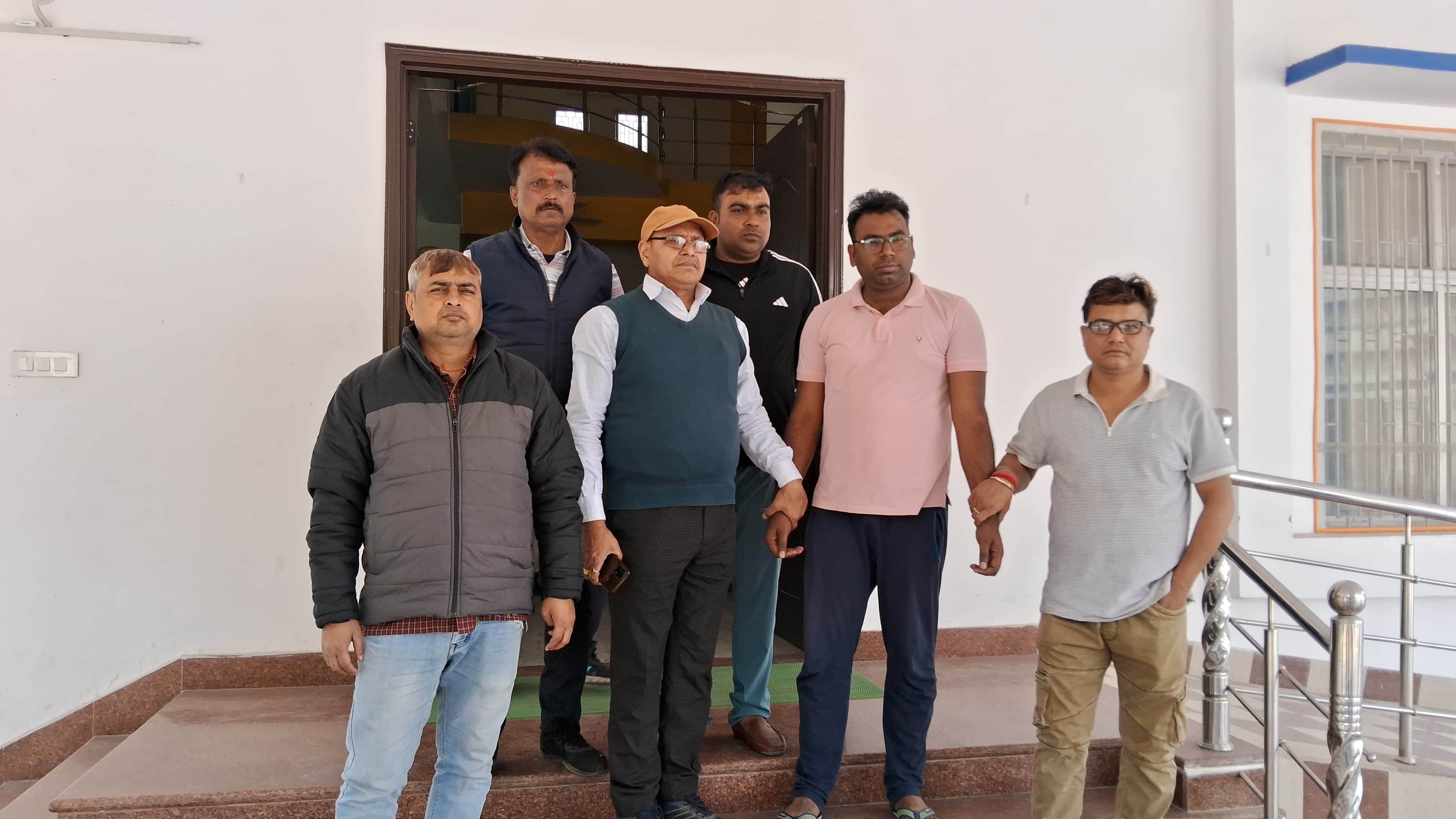 घुस लेते हुए सब इंस्पेक्टर गिरफ्तार