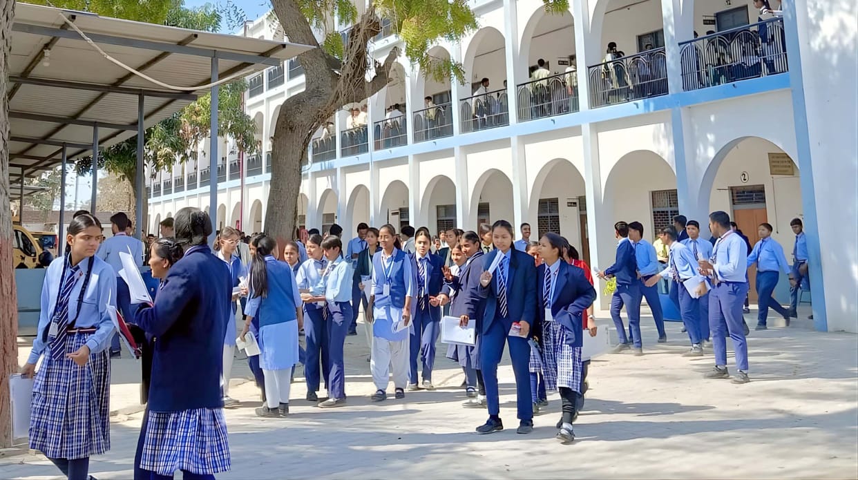 CBSE: 25 students were absent in the 10th grade mathematics exam