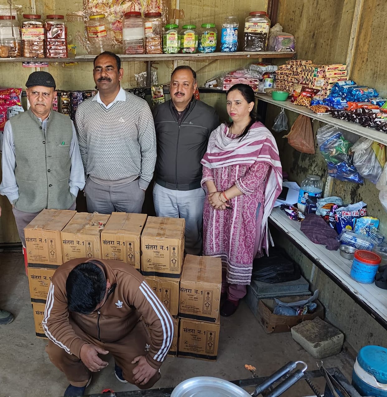 14 boxes of country liquor recovered from a dhaba in Abhipur