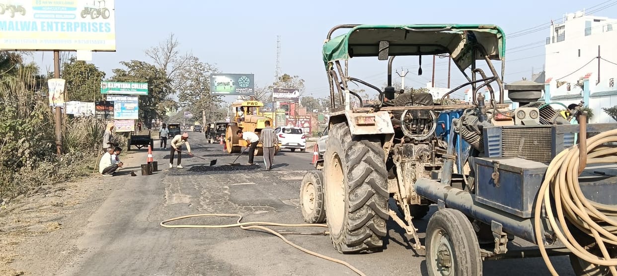 Asphalting work begins on NH 309, making movement easier