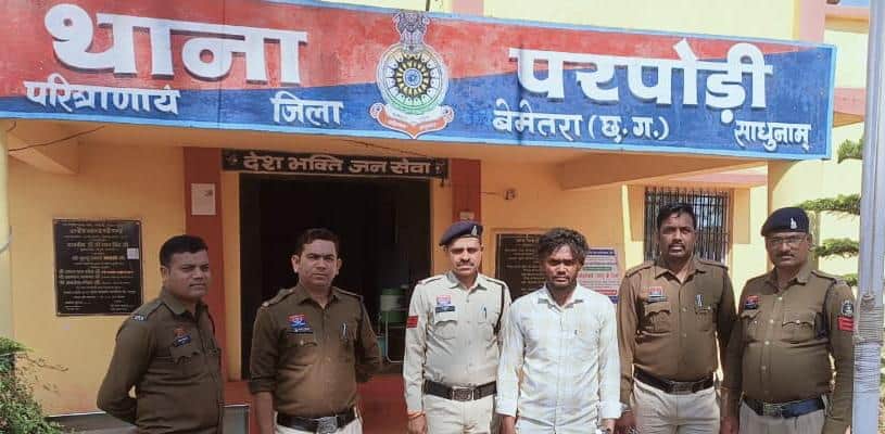 youth was attacked near a temple stabbed in the stomach with a sharp weapon the accused was arrested in Bemeta