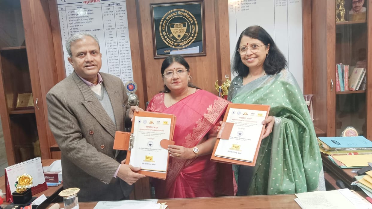 Discussion on the condition and direction of Hindi in Canada