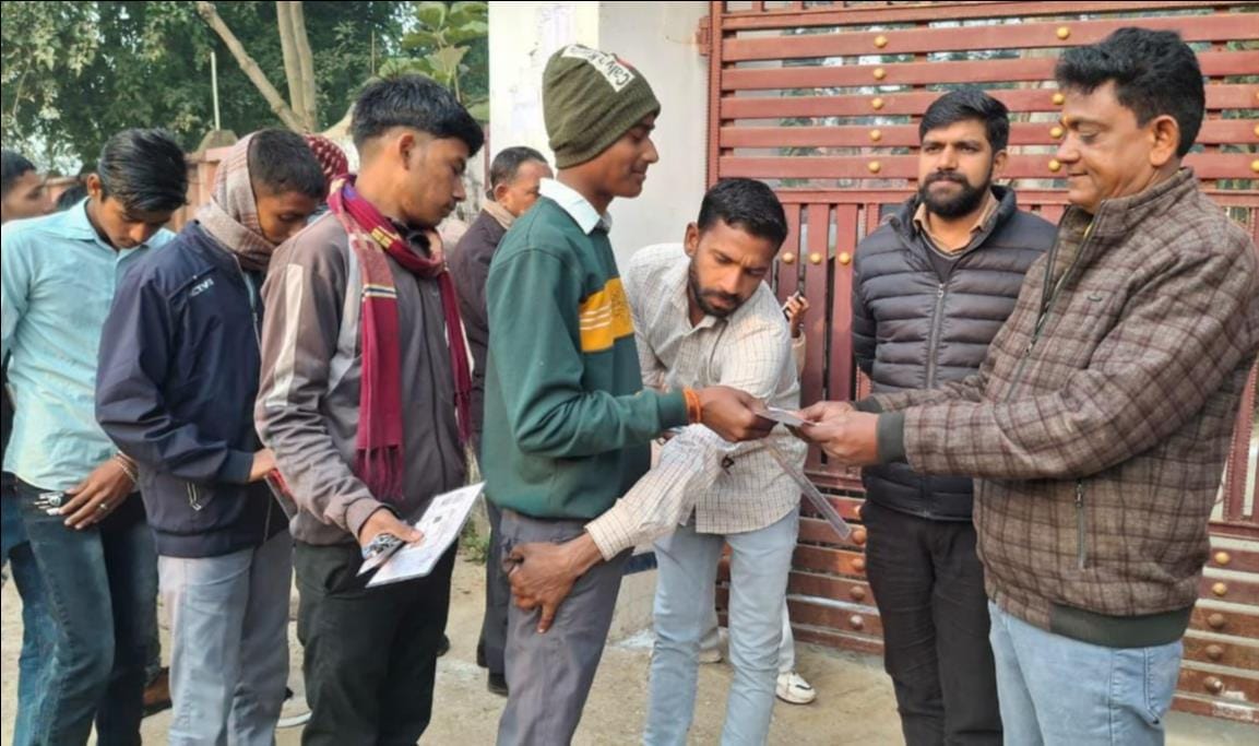 1197 high school students and 682 intermediate students skipped the exam