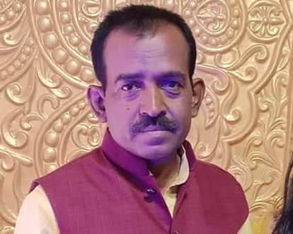 Muzaffarpur Bihar news : school teacher died in road accident who return after finish his duty