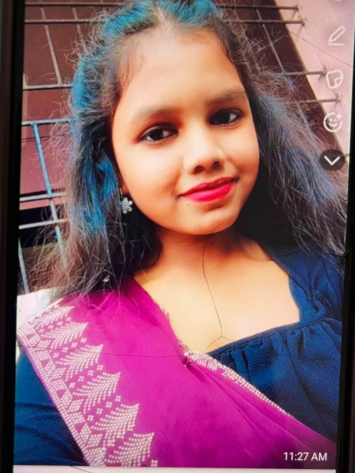 तीसरी मंजिल से गिरकर छात्रा की मौत