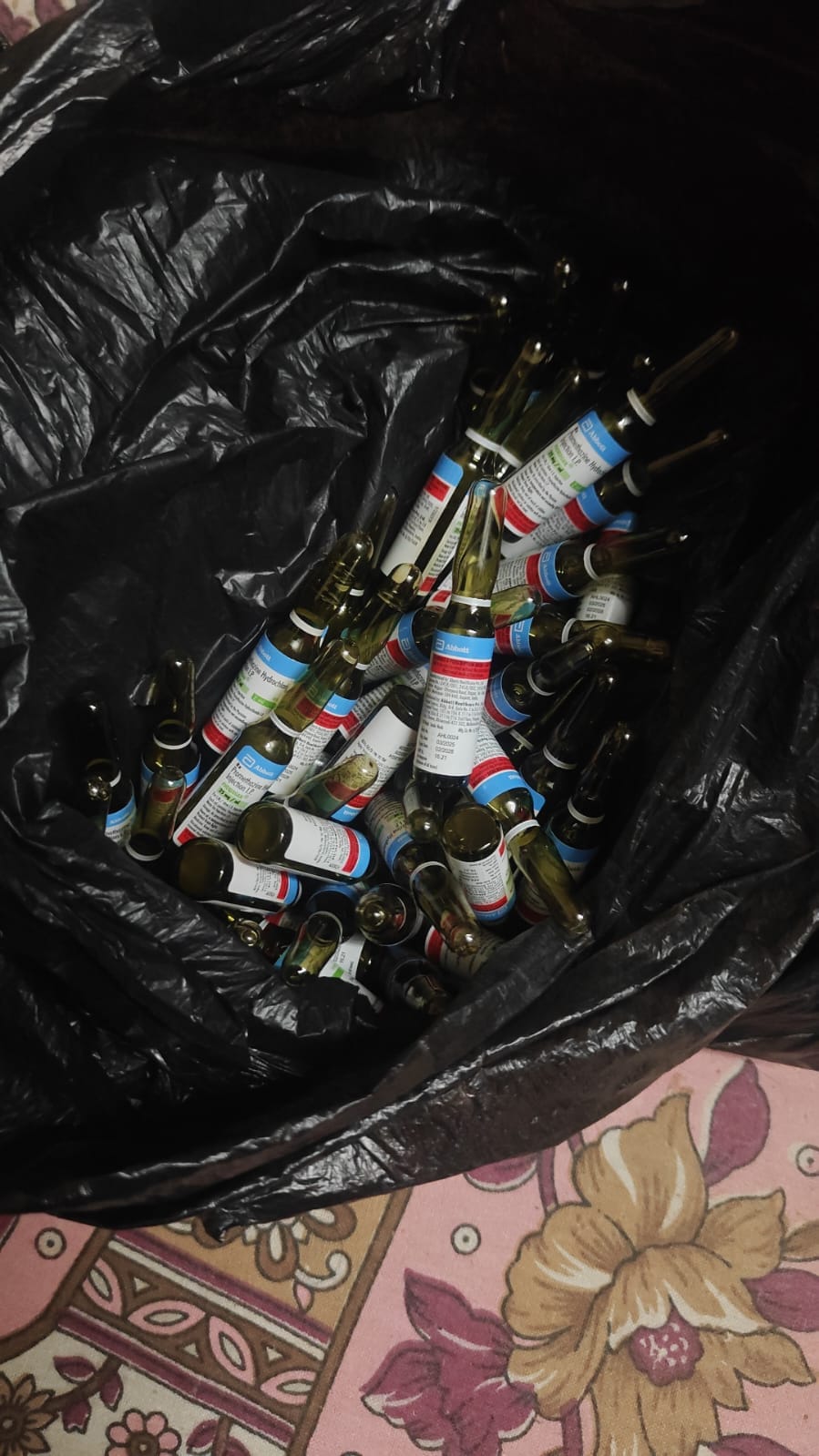 SSB nabs Nepalese smuggler with 118 banned injections