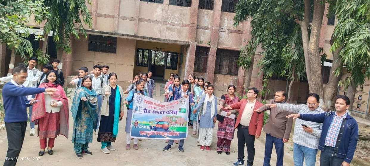 Students were administered the oath of road safety.