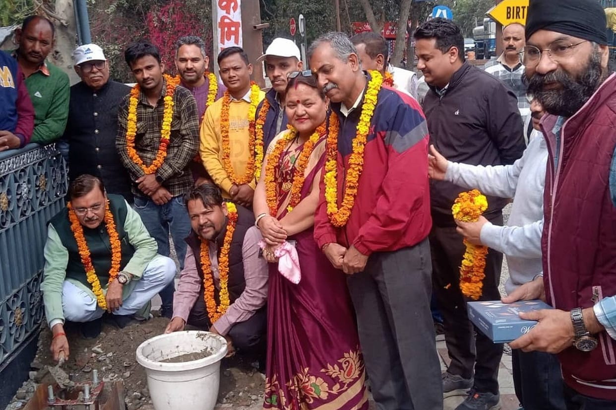 Foundation stone laid for street lights costing Rs 1 crore