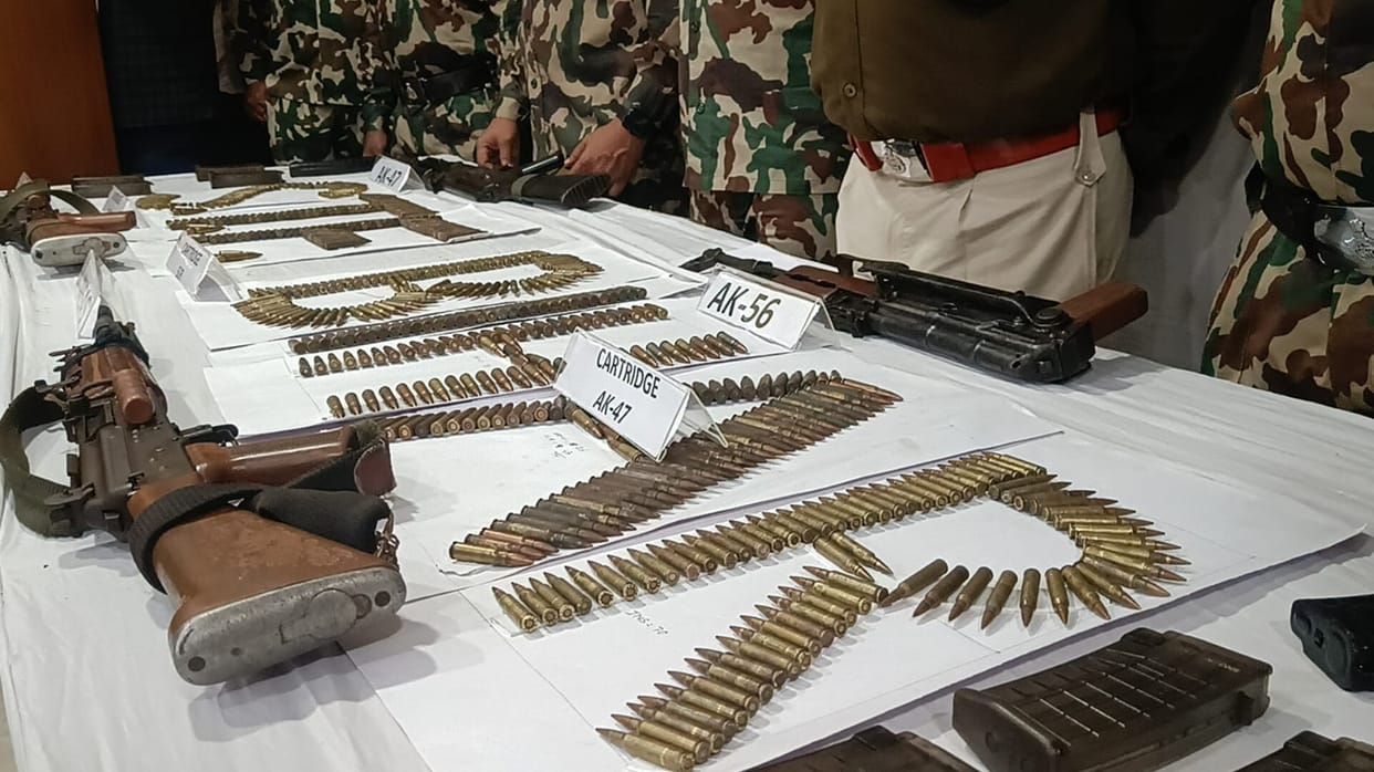 Notorious Naxalite Suresh Koda Looted Police Weapons, AK-47 and INSAS Recovered in Jamalpur Intercity Case